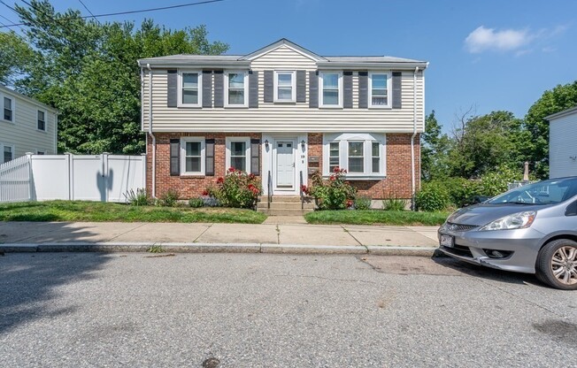 19 GREW HL RD