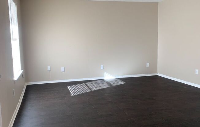 3823 Bonnie View Rd