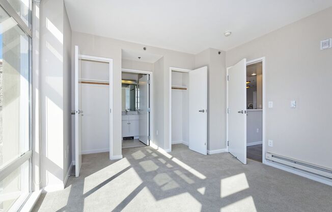 2 beds, 2 baths, 920 sqft, $3,095, Unit 303