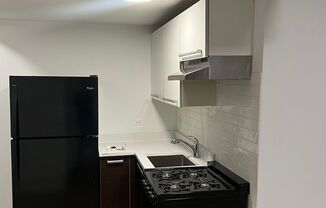 2 beds, 1 bath, $1,795, Unit 101