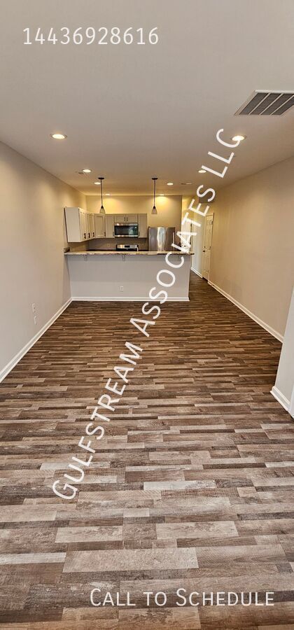 4654 YORK RD