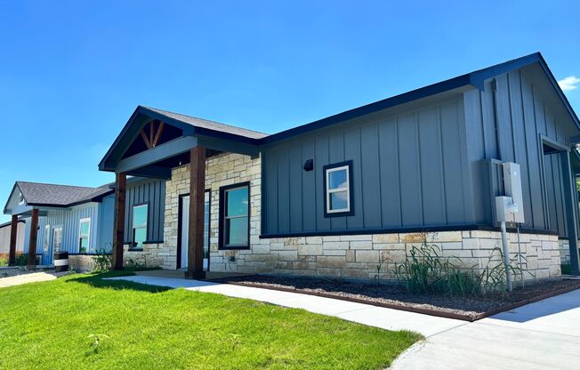 1 month free-Brand New Construction | 3BD + Office | 2BA | 1,300 Sq Ft | Azle, TX