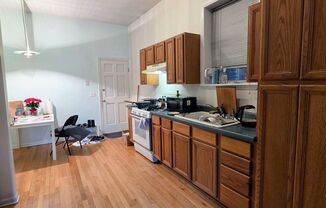 Charming East Village 2 bedroom unit