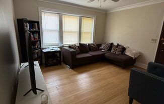 2 beds, 1 bath, 950 sqft, $1,680, Unit 4407-3A