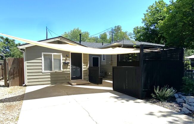 1 Bedroom Home next to the Whitewater Park and the Foothills. _ Pet Friendly!!