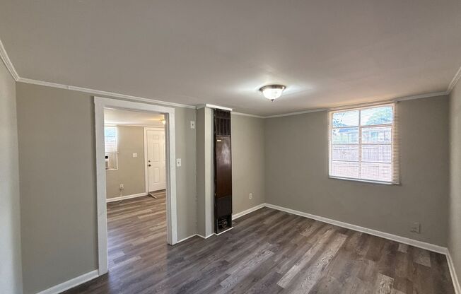 2-Bedroom Duplex!