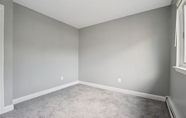 1 bed, 1 bath, 700 sqft, $1,350, Unit G2