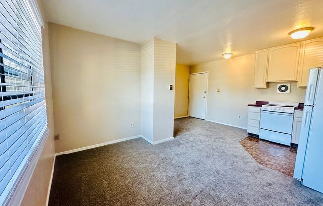 1 bed, 1 bath, 400 sqft, $1,475, Unit Unit 07