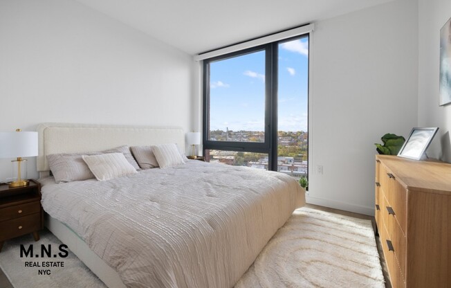 2 beds, 2 baths, $4,330, Unit 1101