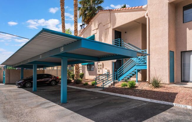 Quaint upstairs condo ready for you to call home!
