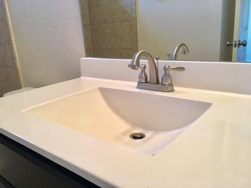 139 CREEKS - 2216