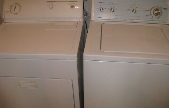 3 beds, 2 baths, $1,725