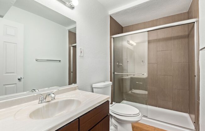 2 beds, 1 bath, 850 sqft, $1,550, Unit 37