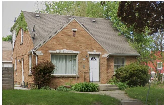 HUGE REDONE 4BR 2BA SINGLE FAMILY