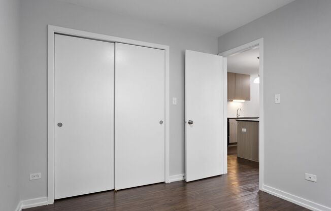 1 bed, 1 bath, 307 sqft, $1,995, Unit 523