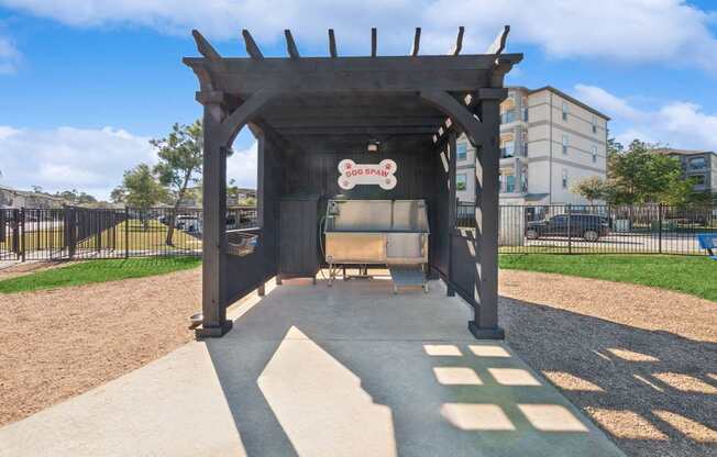 dog spa at Berkshire Jones Forest pet friendly apartments