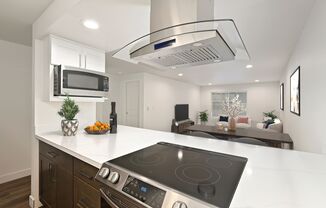 1 bed, 1 bath, 750 sqft, $1,940, Unit 104