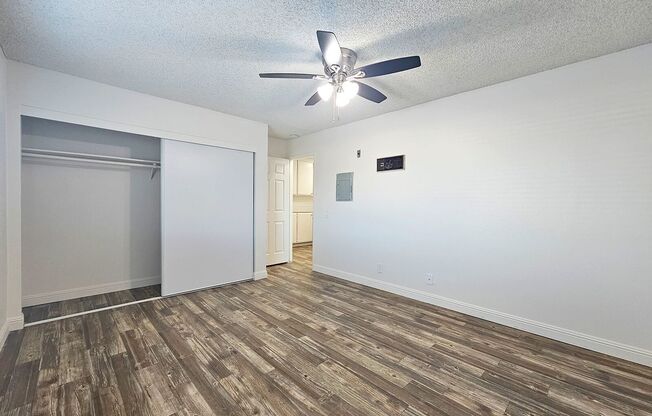 2 beds, 1 bath, 704 sqft, $1,995, Unit 202