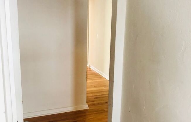 1 bed, 1 bath, 500 sqft, $1,299, Unit F706B