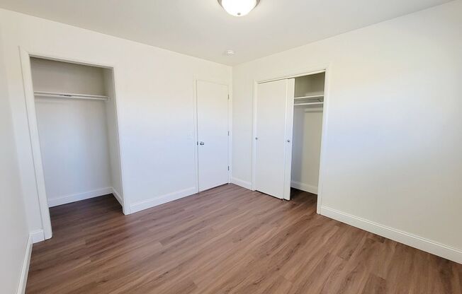 2 beds, 1 bath, 850 sqft, $1,349, Unit 5822-1 Balsam