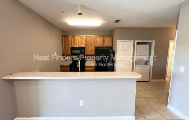 8210 GRN PARROT RD