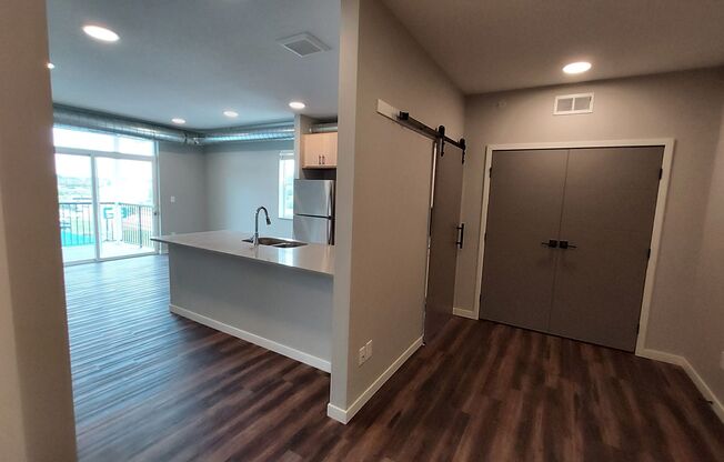 1 bed, 1 bath, 751 sqft, $1,515, Unit 312