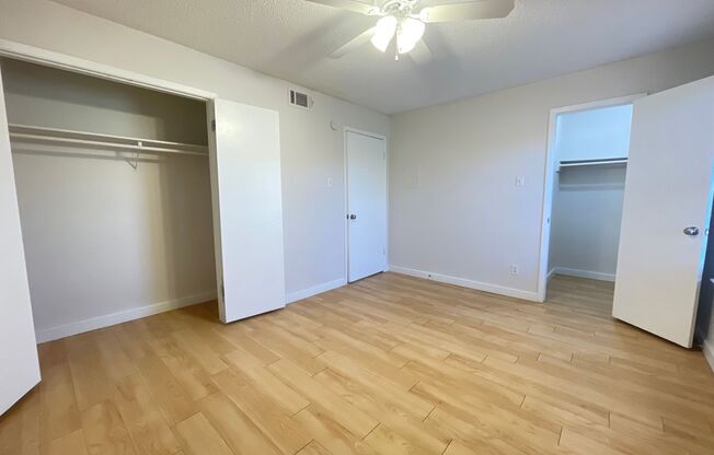 1 bed, 1 bath, 700 sqft, $1,054, Unit LAW11-223