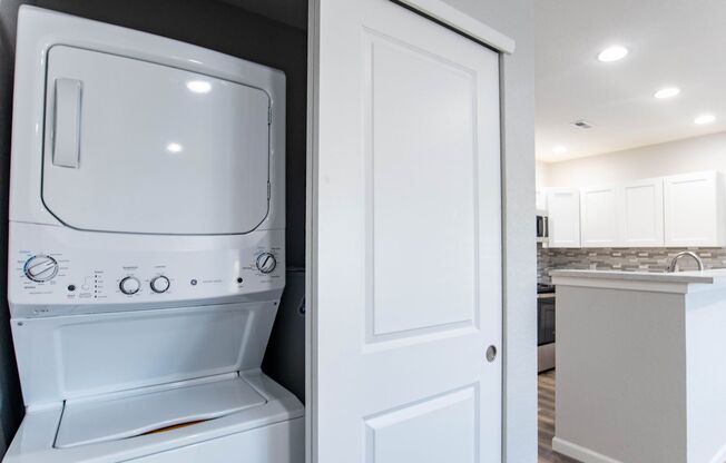 1 bed, 1 bath, 650 sqft, $1,425