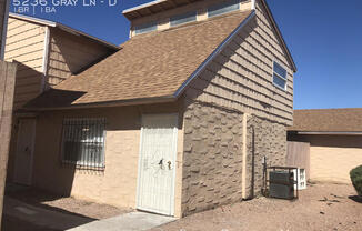 5236 Gray Ln