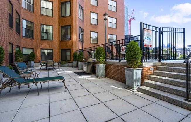 2 beds, 1.5 baths, 1,221 sqft, $4,950, Unit 205