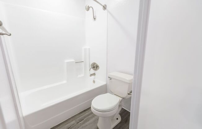 1 bed, 1 bath, 600 sqft, $1,748, Unit 204