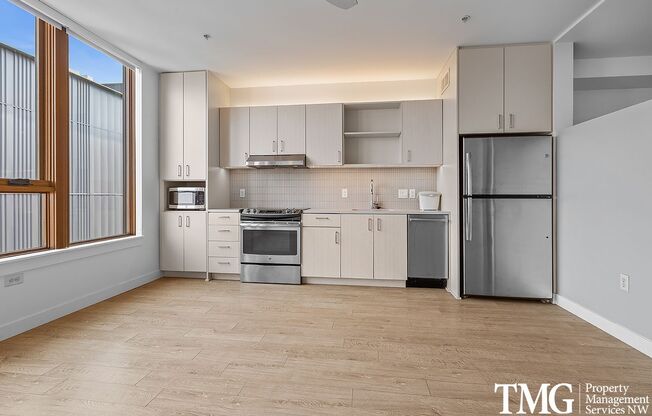 1 bed, 1 bath, 601 sqft, $1,695, Unit 505