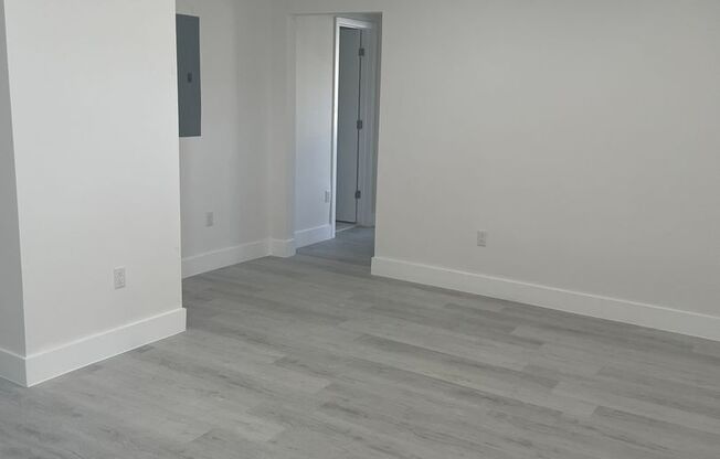 1 bed, 1 bath, 567 sqft, $2,280, Unit 11- Unit 10