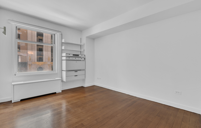 2 beds, 2.5 baths, 1,104 sqft, $7,500, Unit 4C