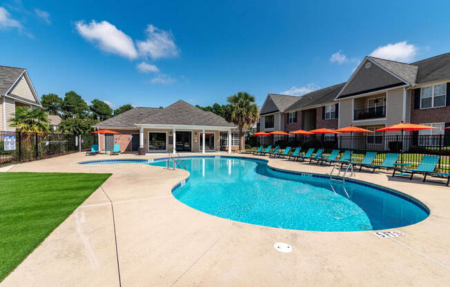 the preserve at ballantyne commons resort style swimming pool