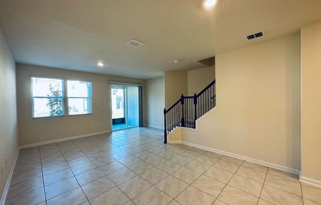 3/2.5 Townhome in Bridgewater Community!
