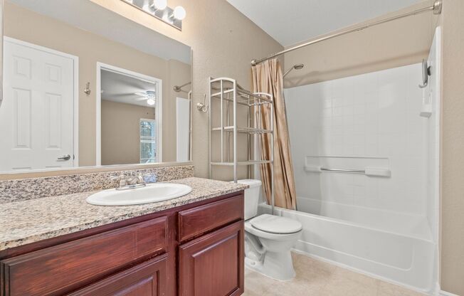 2 beds, 2 baths, $1,150, Unit UNIT # 2107
