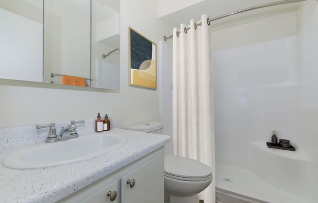 3 beds, 2 baths, 1,194 sqft, $1,750, Unit P1102