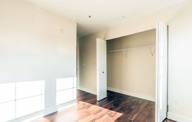 Oak View Apartments