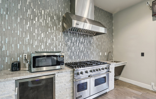 Gourmet Kitchen and Cooking Area Clubhouse