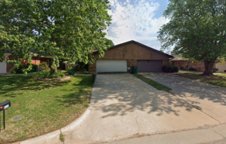 Duplex for Lease 8207 NW 78th Terrace, OKC, OK. 73132