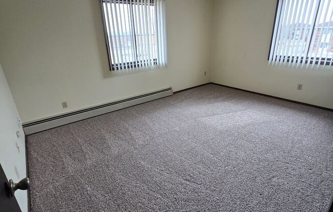 1 bed, 1 bath, 595 sqft, $1,009, Unit 1696-05