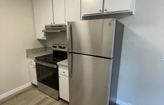 1 bed, 1 bath, 625 sqft, $1,950, Unit 28