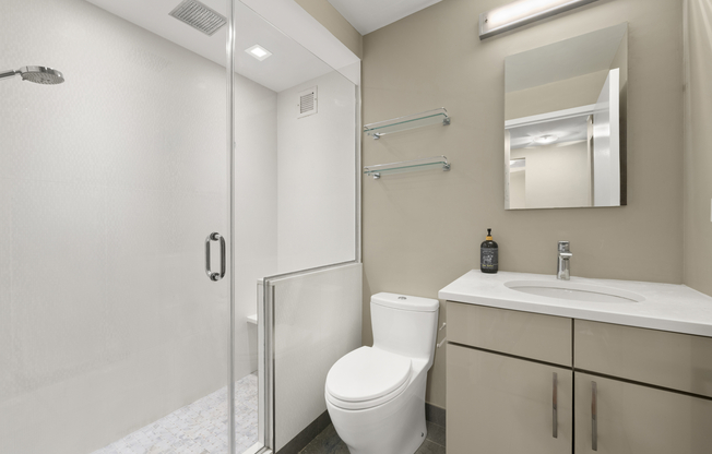 1 bed, 1 bath, 649 sqft, $6,500, Unit 5FN