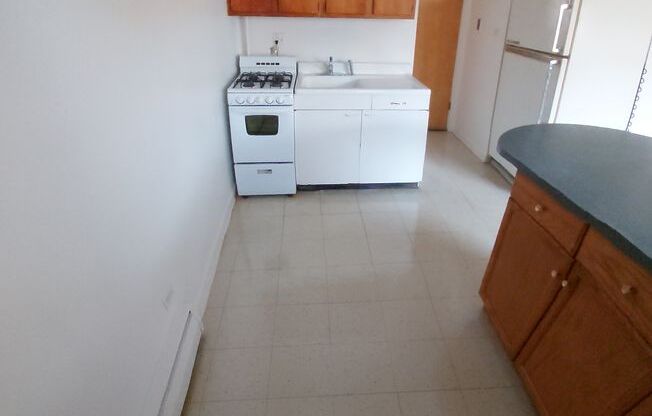 1 bed, 1 bath, 535 sqft, $1,245, Unit C