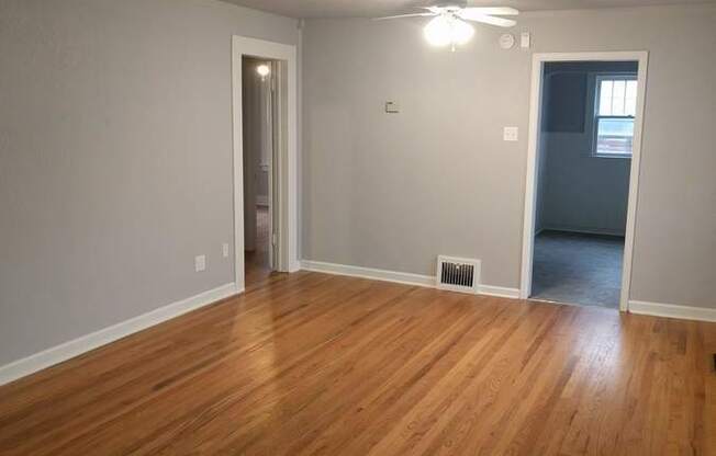 3119 SNYDER AVE