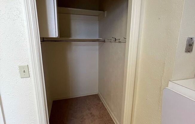 Studio, 1 bath, 500 sqft, $675, Unit Rachel's House I Unit 4