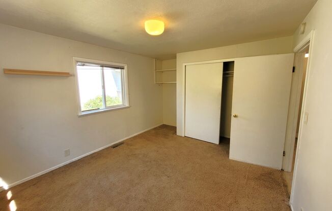 2 beds, 1 bath, $1,795