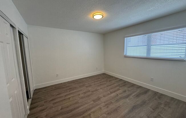 1 bed, 1 bath, 700 sqft, $1,595, Unit P107