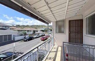 2210 N School St